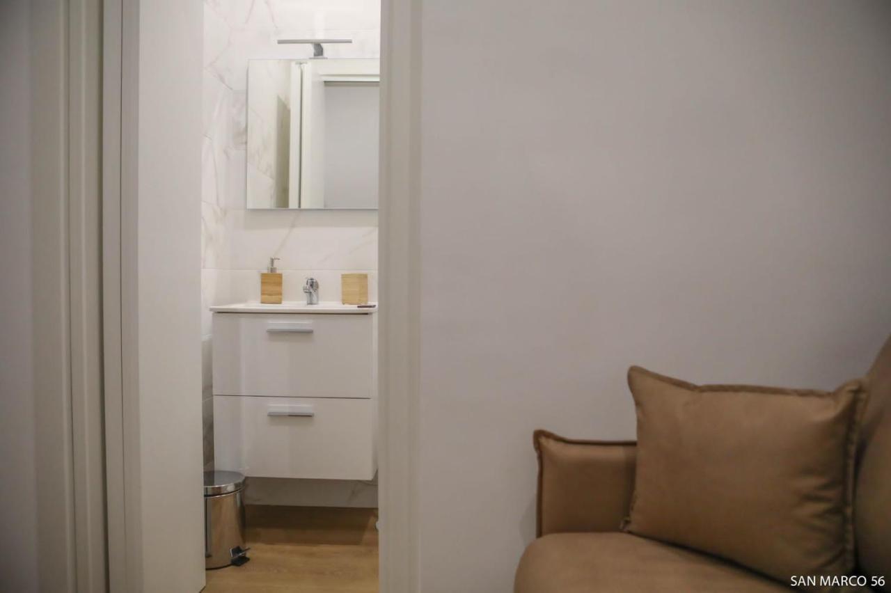 San marco 56 Apartment Bari Bagian luar foto